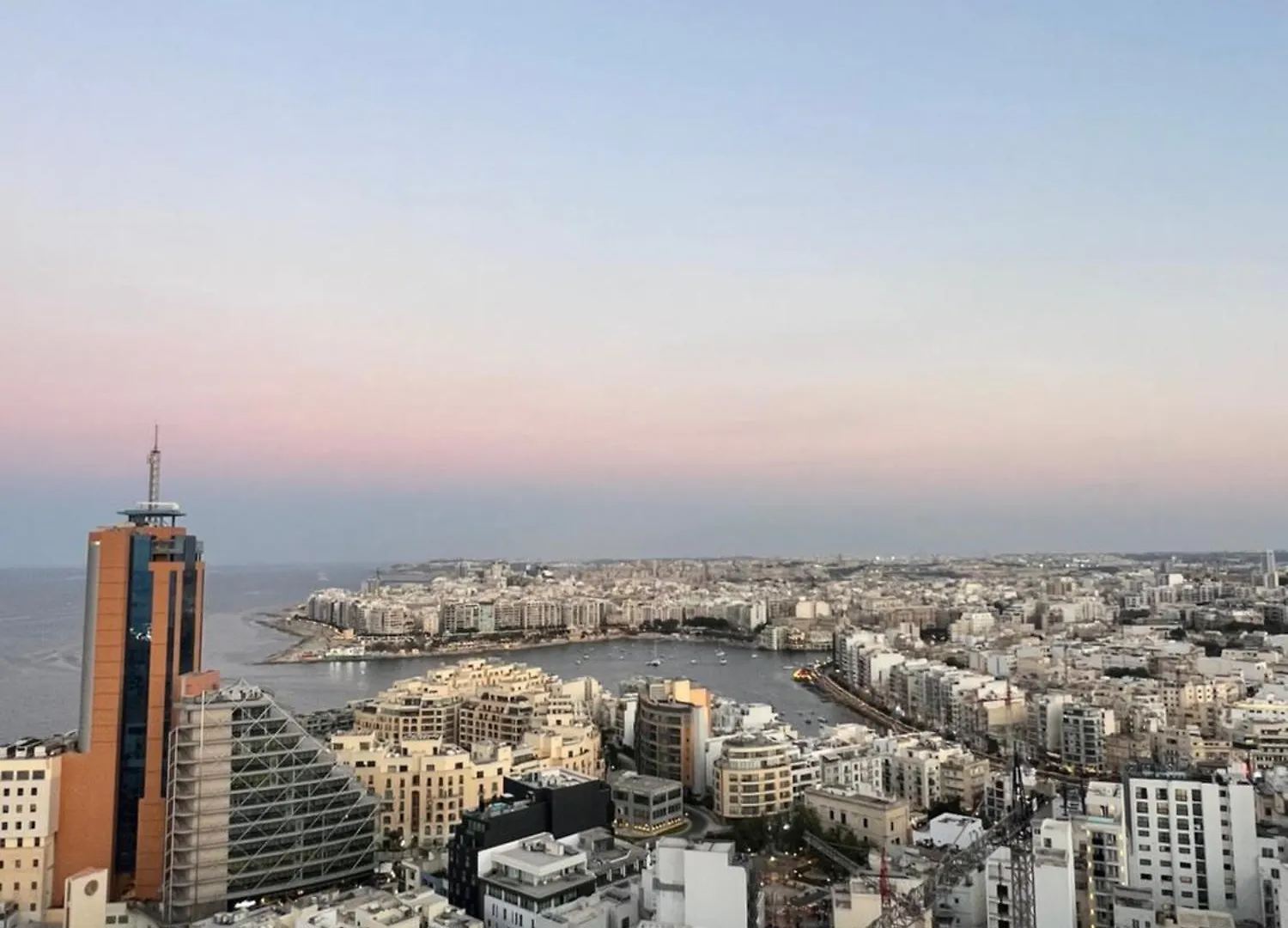 Mercury Tower Luxury Apartment Saint Julian's Malta